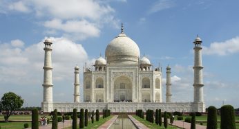 Best 12 Road Trips from Delhi to Agra – The City of Taj