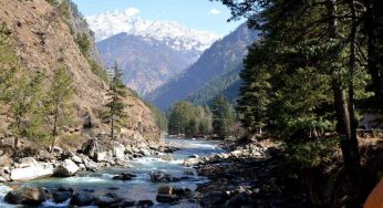 Drive from Delhi to Reveal Manali Snowfall